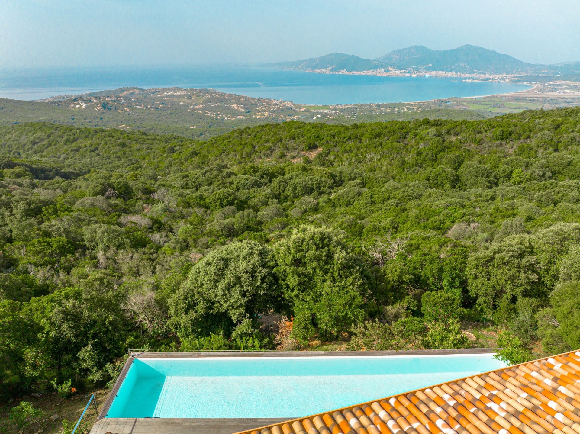 Vente Villa Porticcio 6 Pièces 250 M² - Corsica Sotheby's International ...